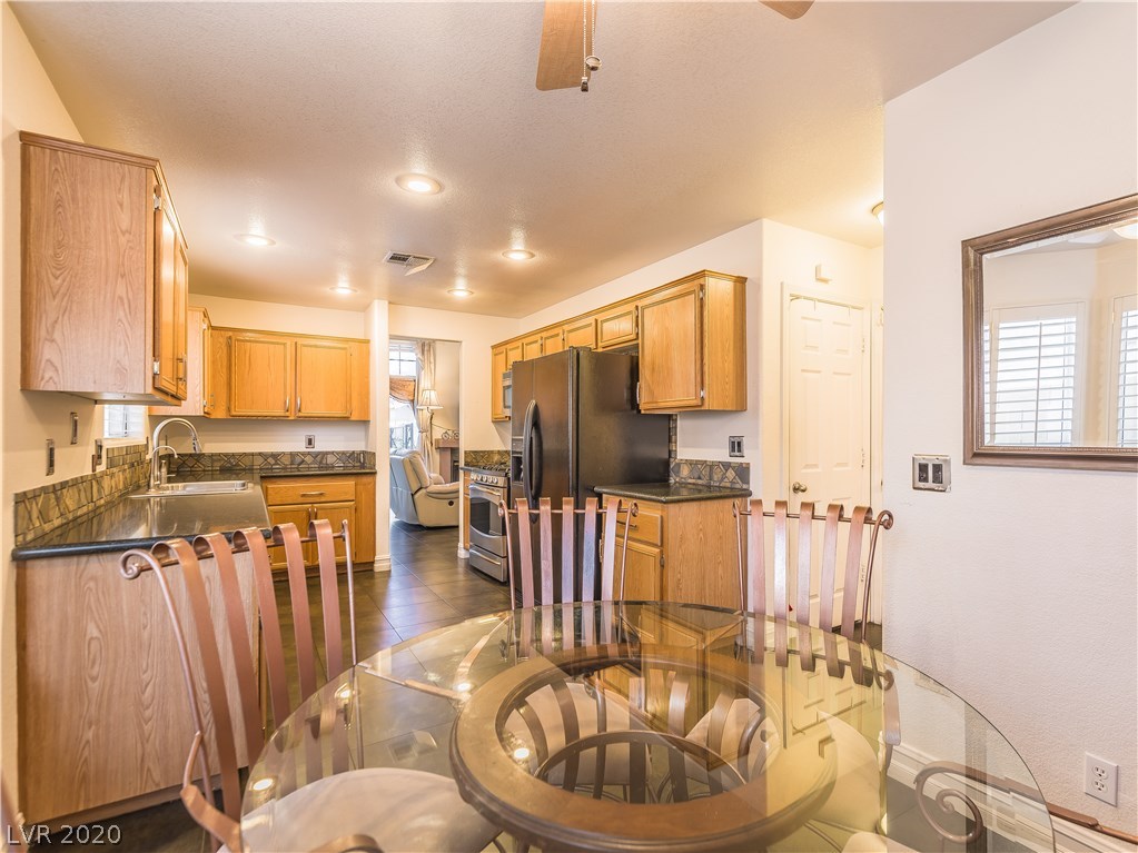 2364 Ramsgate Drive Henderson, NV 89074 - Photo 14 of 49