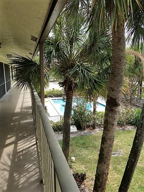 201 Southwest 1st Street, Unit 90 Boca Raton, FL 33432 - Photo 2 of 11 -