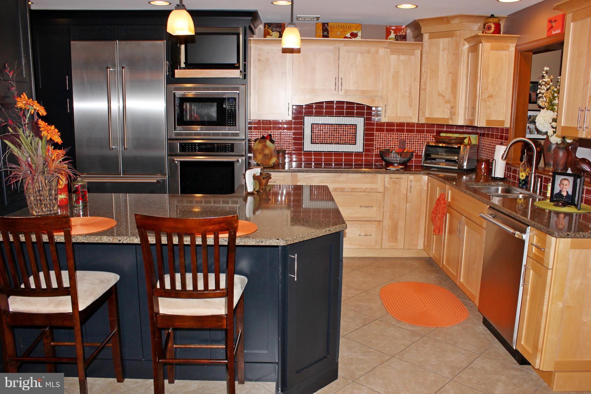 669 Laurel Avenue Lititz, PA 17543 - Photo 6 of 51