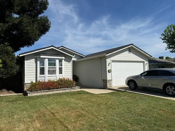 $725,000 | 8925 Fredric Avenue, Sacramento, CA 95826