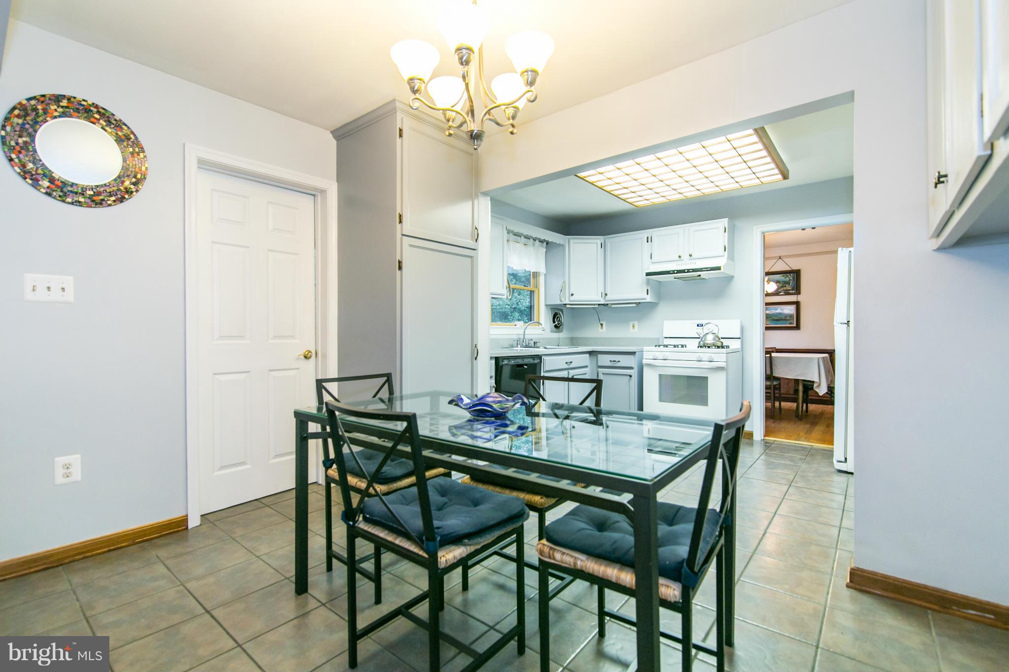 8000 West Point Drive Springfield, VA 22153 - Photo 13 of 30 Kitchen