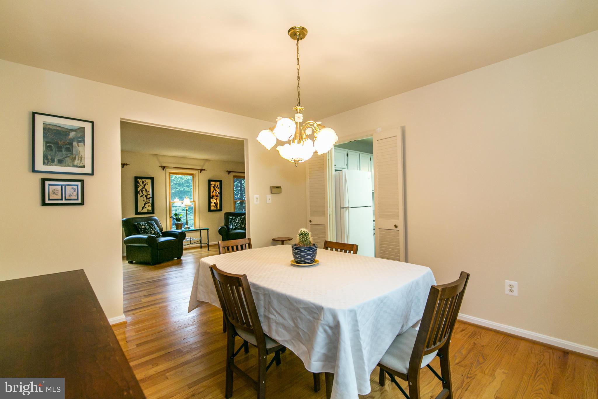 8000 West Point Drive Springfield, VA 22153 - Photo 10 of 30 Dining Room with Hardwood