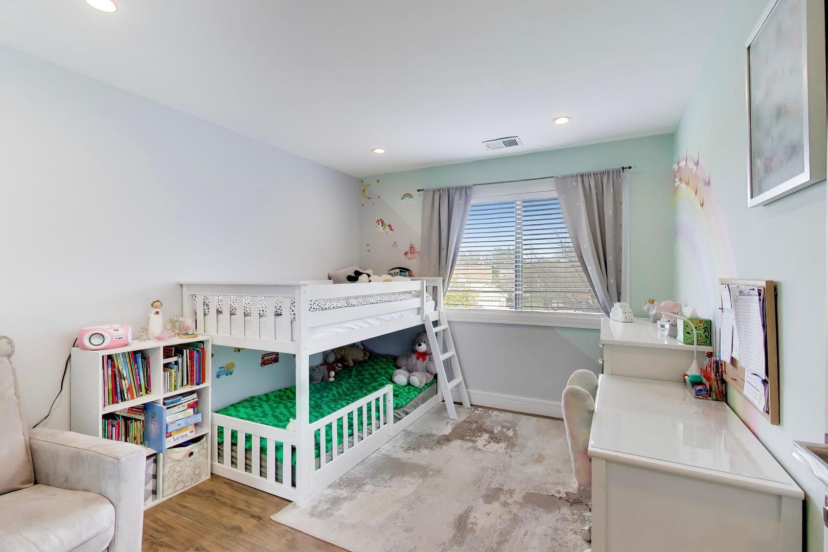 1400 North Elmhurst Road, Unit 319 Mount Prospect, IL 60056 - Photo 18 of 25
