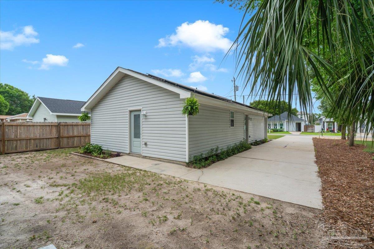 5391 Arrowhead Road Pensacola, FL 32507 - Photo 32 of 42