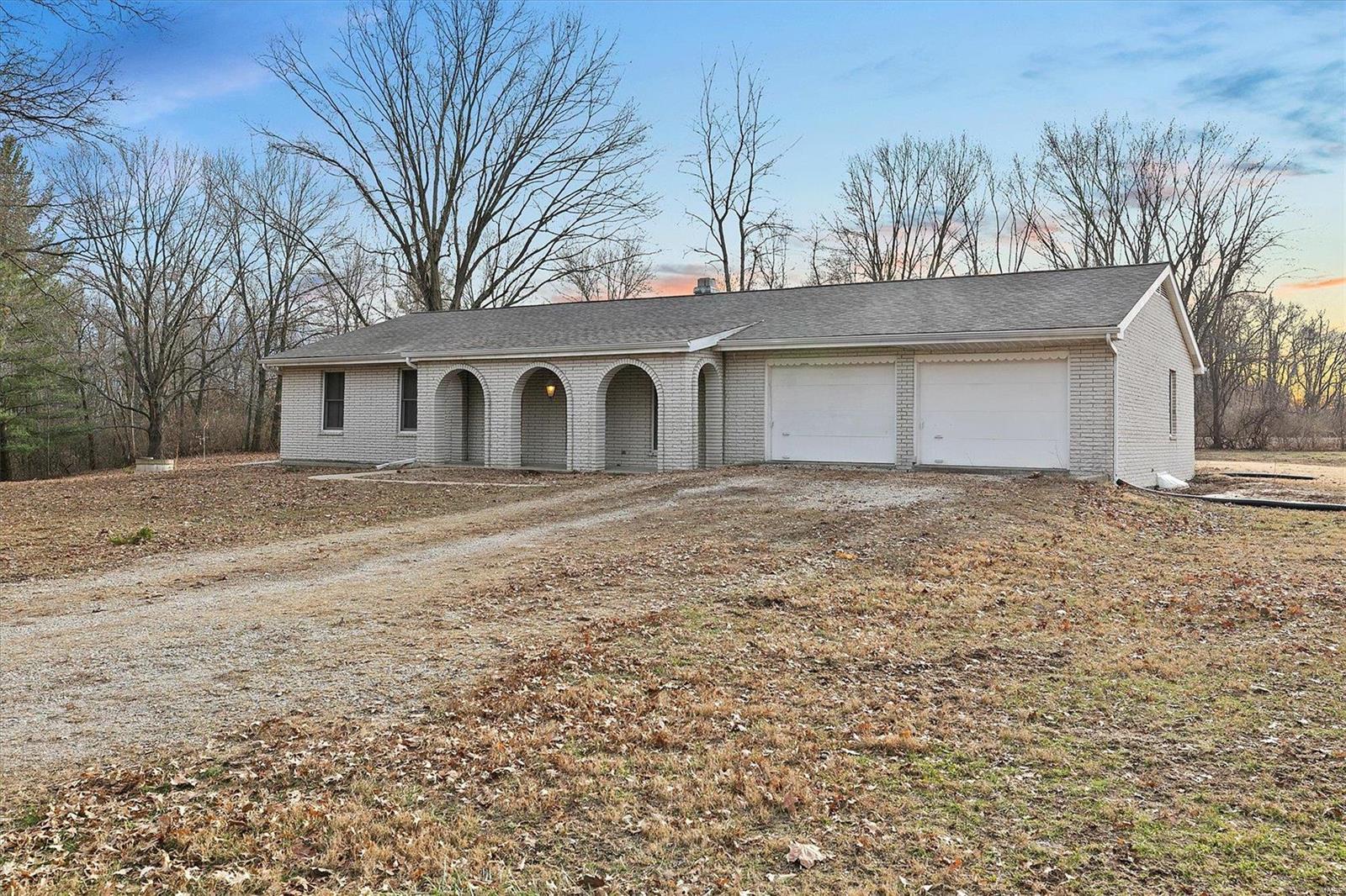 1315 Scott Troy Road Lebanon, IL 62254 - Photo 29 of 44 Gallery Image 29