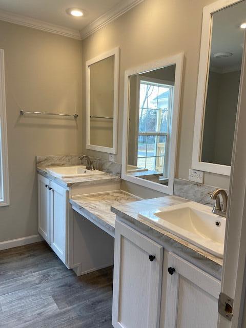 2054 Flint Hill Road Moneta, VA 24121 - Photo 15 of 24 Hall bath
