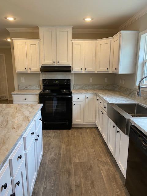 2054 Flint Hill Road Moneta, VA 24121 - Photo 6 of 24 Kitchen