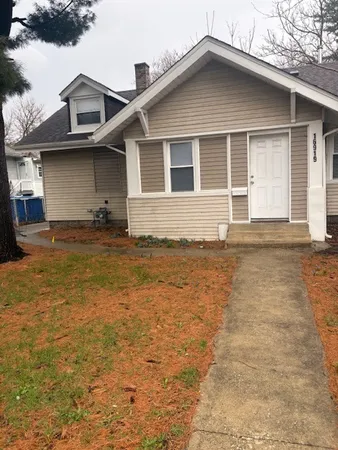 $149,000 | 16919 South Wood Street, Hazel Crest, IL 60429