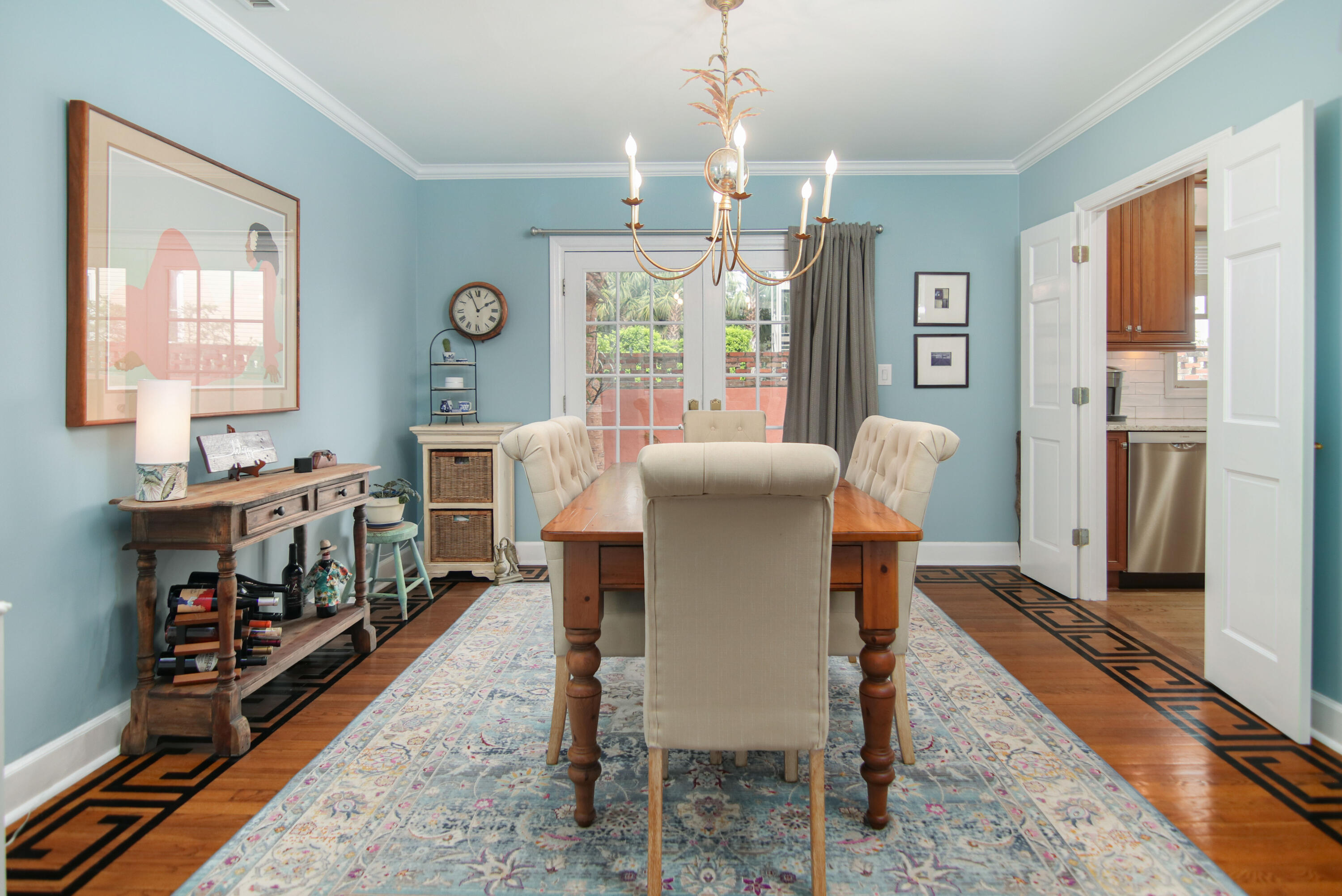 2 Colonial Street Charleston, SC 29401 - Photo 10 of 28 Dining