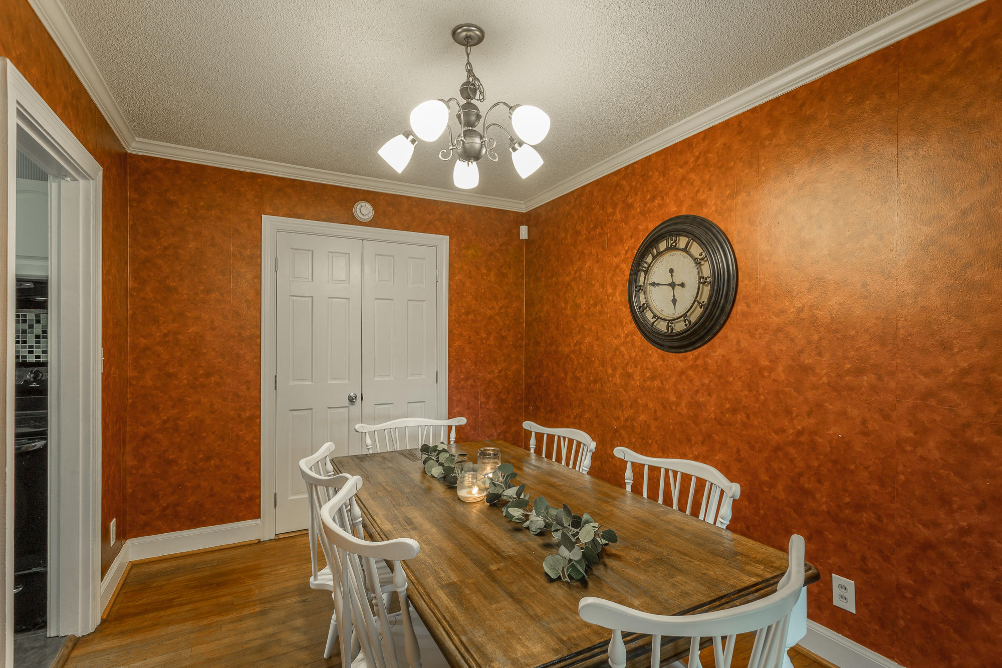6234 East Brainerd Road Chattanooga, TN 37421 - Photo 11 of 32 Dining Room
