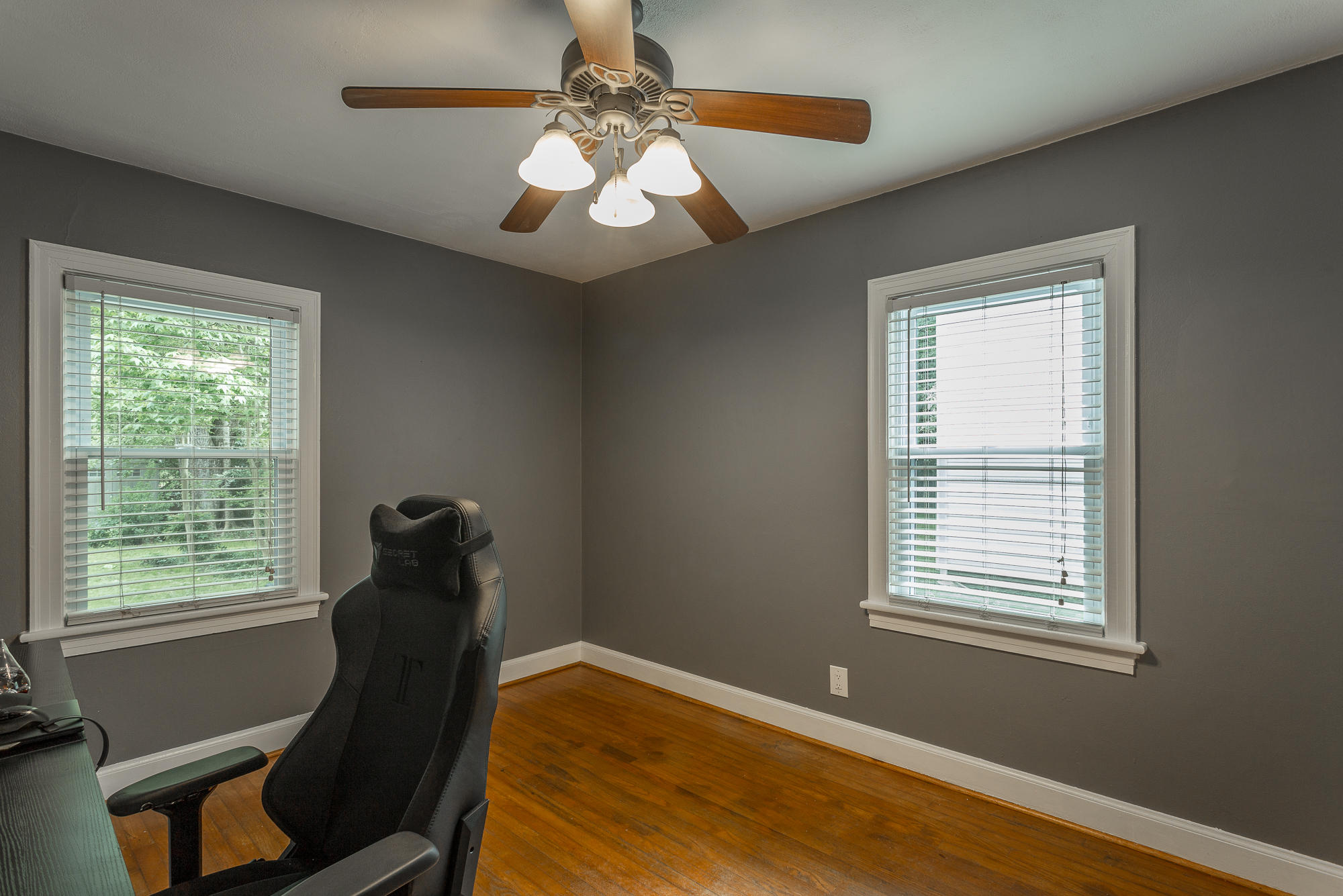 6234 East Brainerd Road Chattanooga, TN 37421 - Photo 19 of 32 Secondary Bedroom