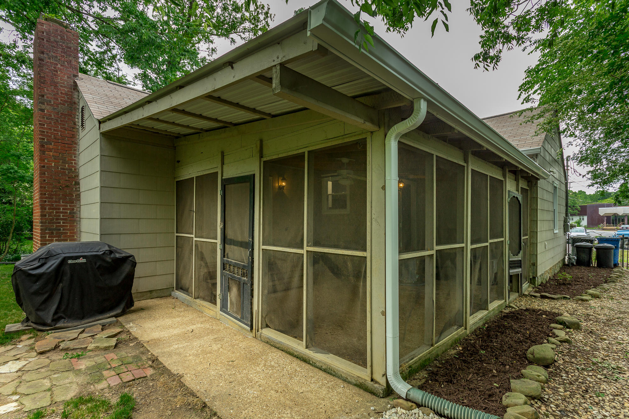 6234 East Brainerd Road Chattanooga, TN 37421 - Photo 25 of 32 Porch