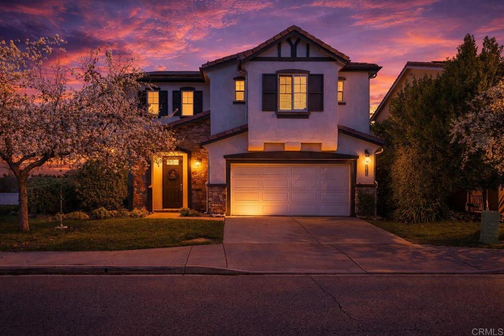 4163 Lake Cir Drive Fallbrook, CA 92028 - Photo 34 of 34 a front view of a house with a yard