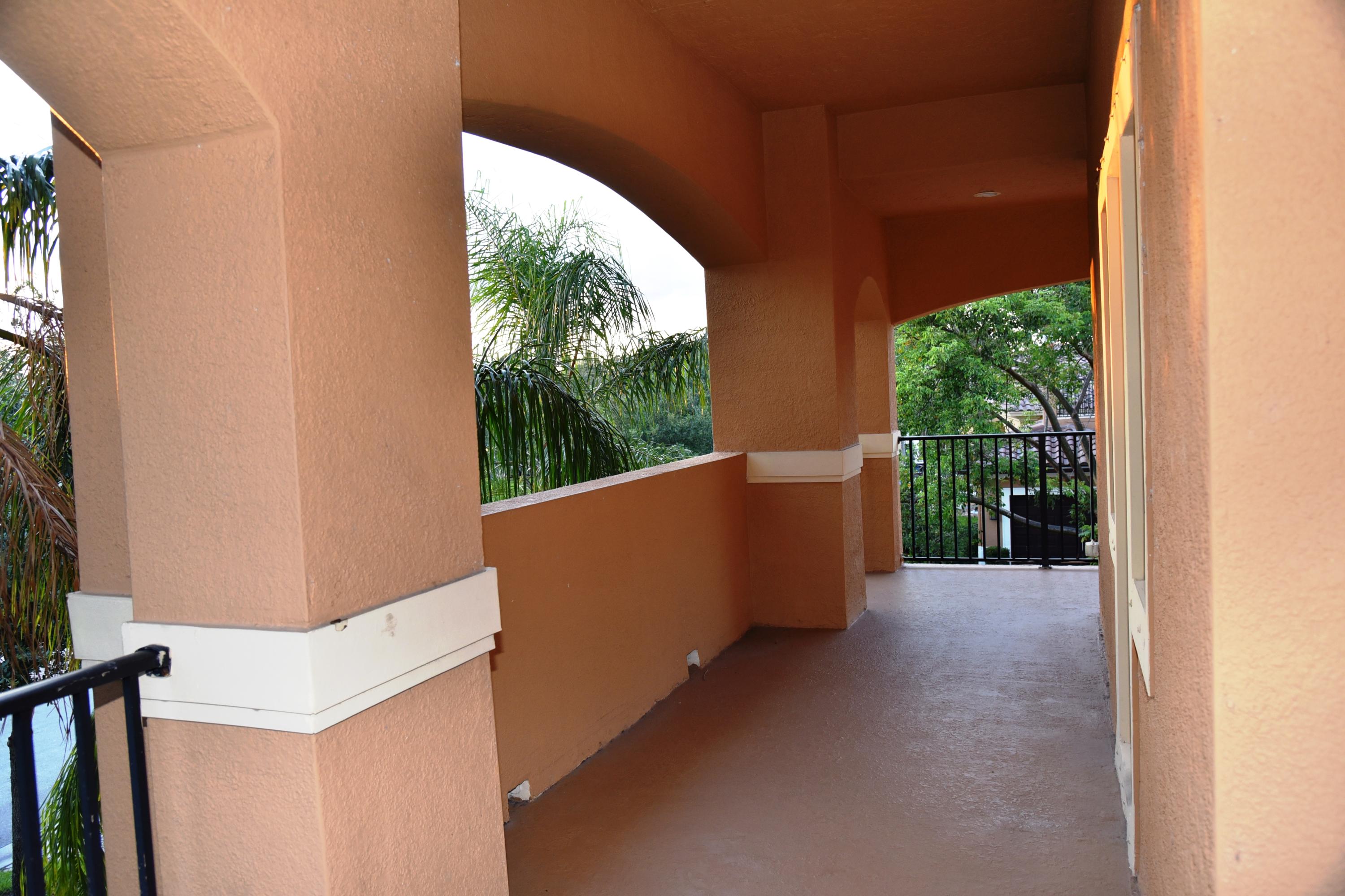 443 Cresta Circle West Palm Beach, FL 33413 - Photo 18 of 22 Front Balcony