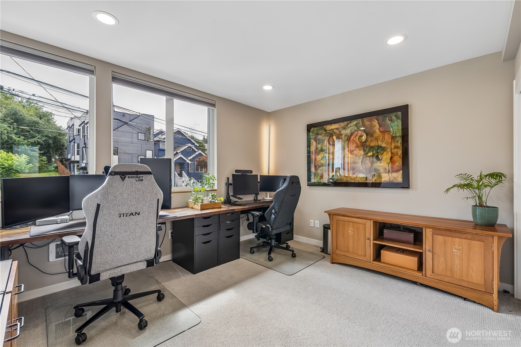 3665 Interlake Avenue North, Unit B Seattle, WA 98103 - Photo 8 of 24