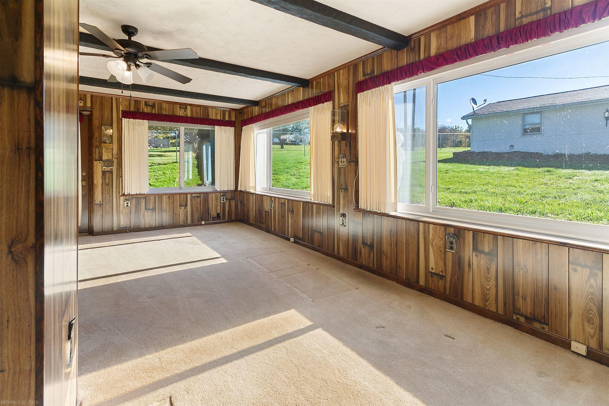 1712 Newbern Road Pulaski, VA 24301 - Photo 35 of 72 Gallery Image 35