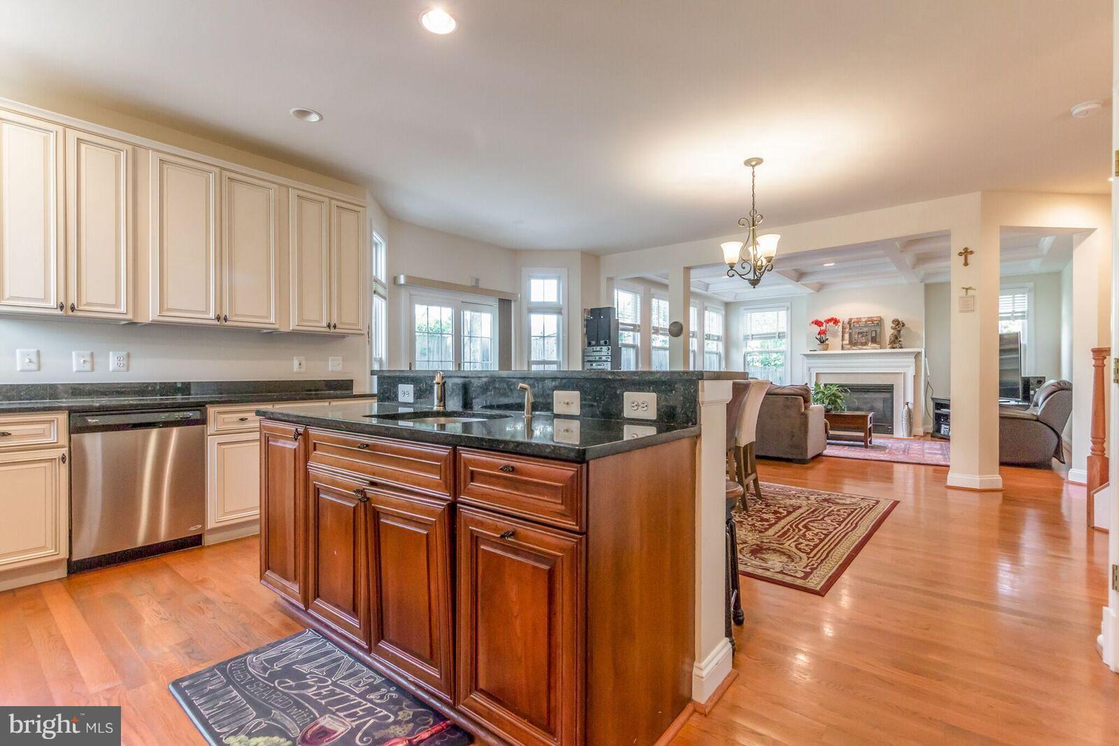 5409 Heming Avenue Springfield, VA 22151 - Photo 11 of 27 Kitchen