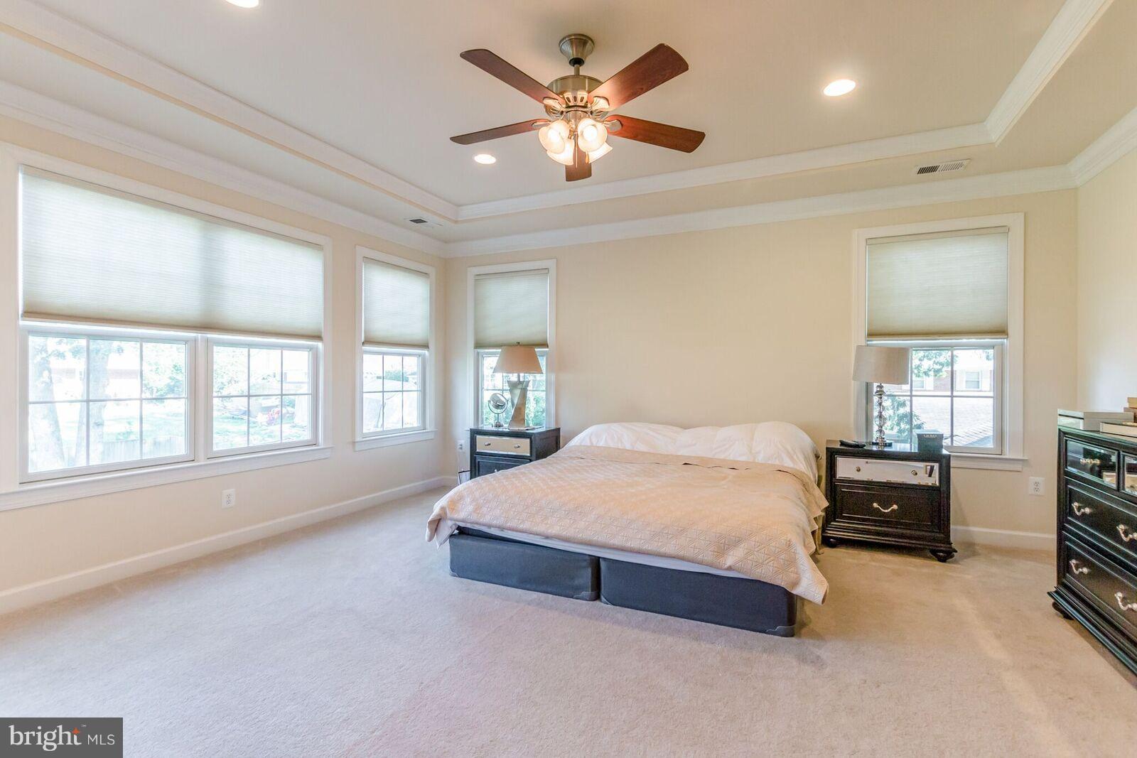 5409 Heming Avenue Springfield, VA 22151 - Photo 17 of 27 Bedroom (Master)