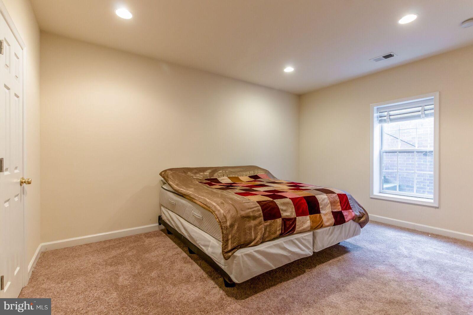 5409 Heming Avenue Springfield, VA 22151 - Photo 24 of 27 Bedroom (lower level)
