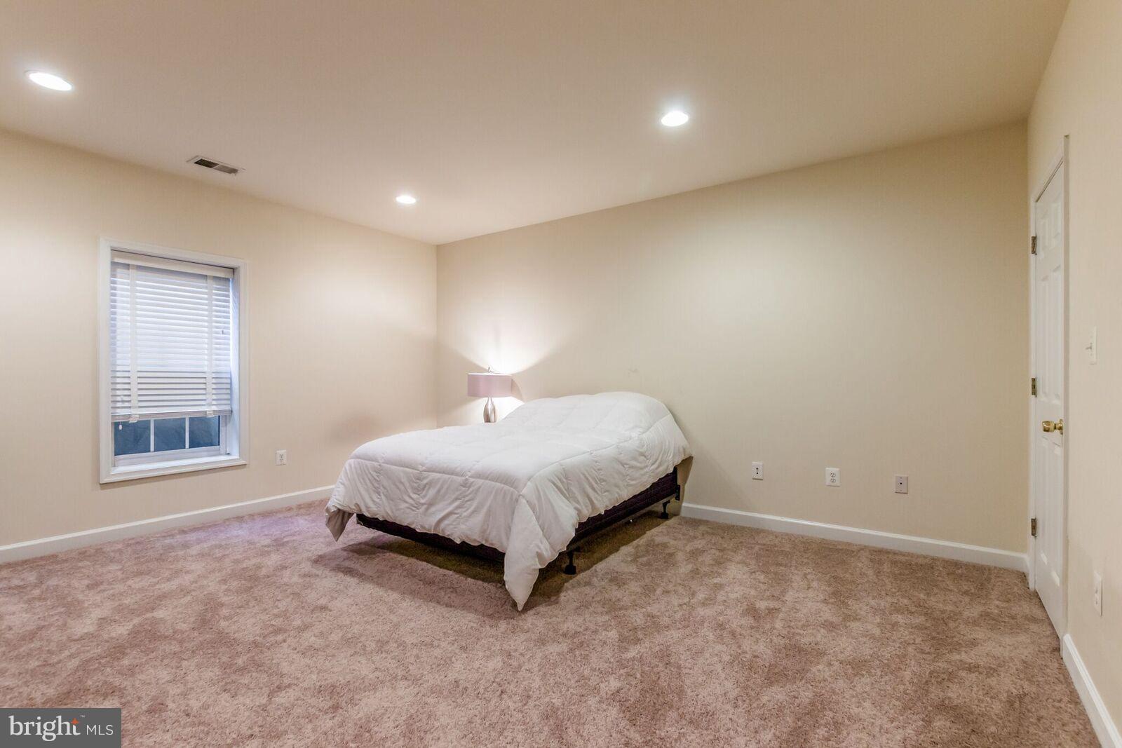 5409 Heming Avenue Springfield, VA 22151 - Photo 25 of 27 Bedroom (lower level)