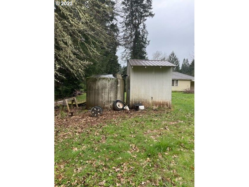 2715 Doerner Road Roseburg, OR 97471 - Photo 28 of 32