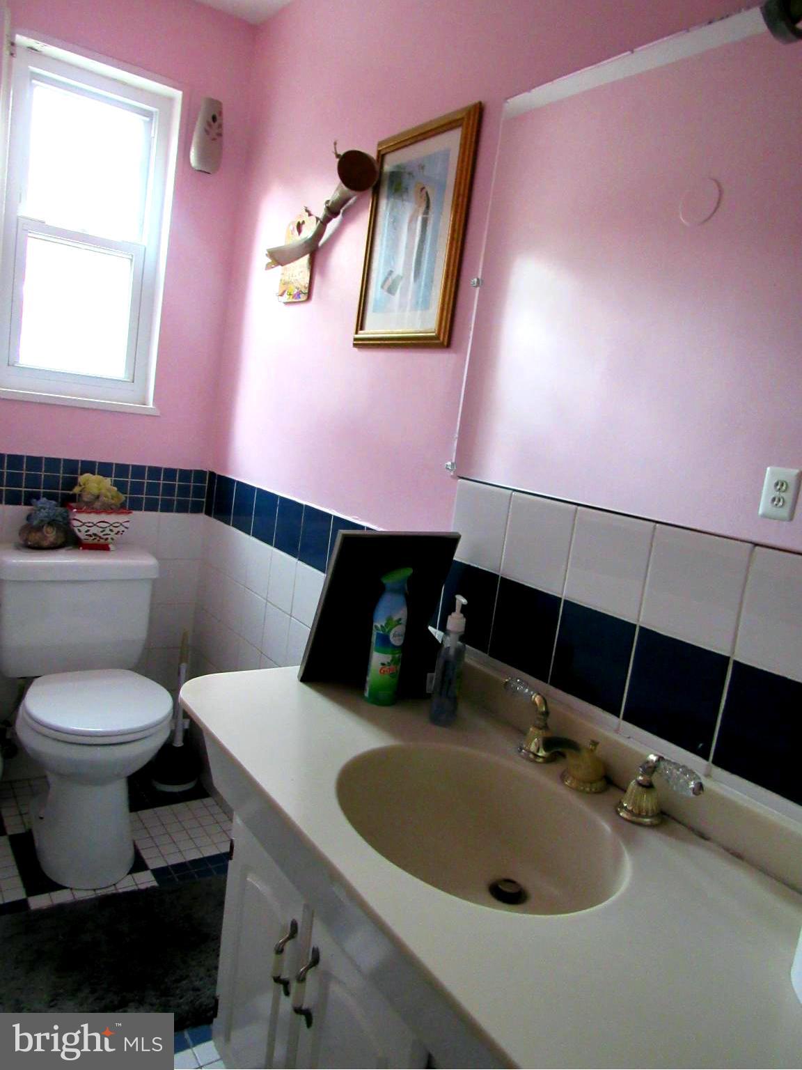 3700 Brightview Street Silver Spring, MD 20902 - Photo 12 of 30 Bath