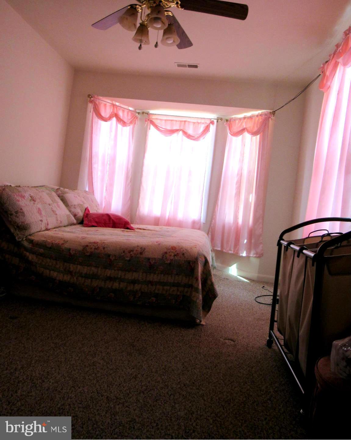 3700 Brightview Street Silver Spring, MD 20902 - Photo 20 of 30 Bedroom (Master)