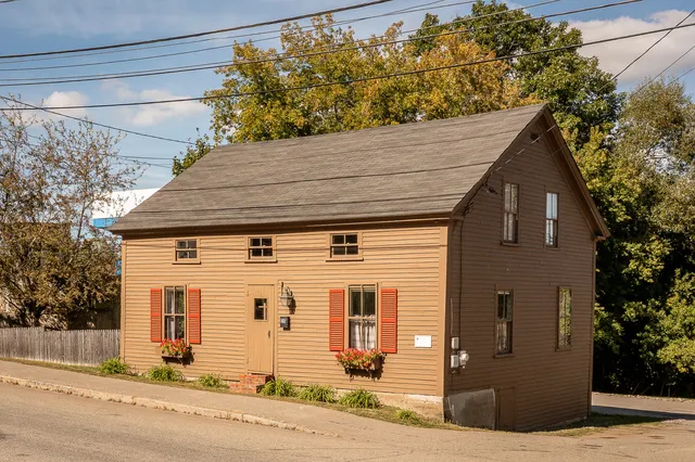 $193,000 | 25 Bond Street, Augusta, ME 04330