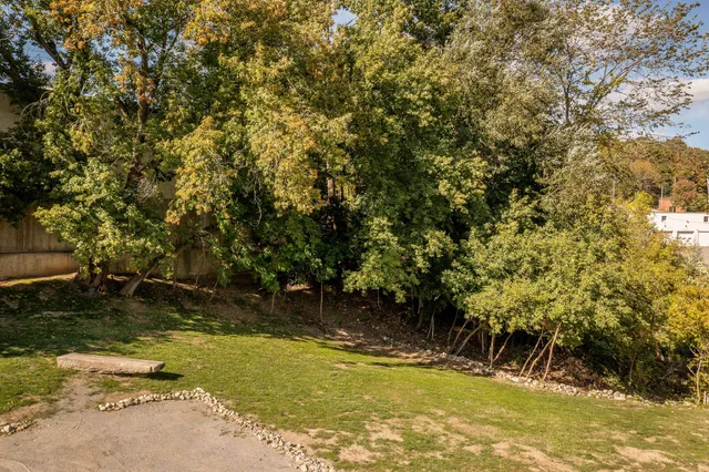 $193,000 | 25 Bond Street, Augusta, ME 04330