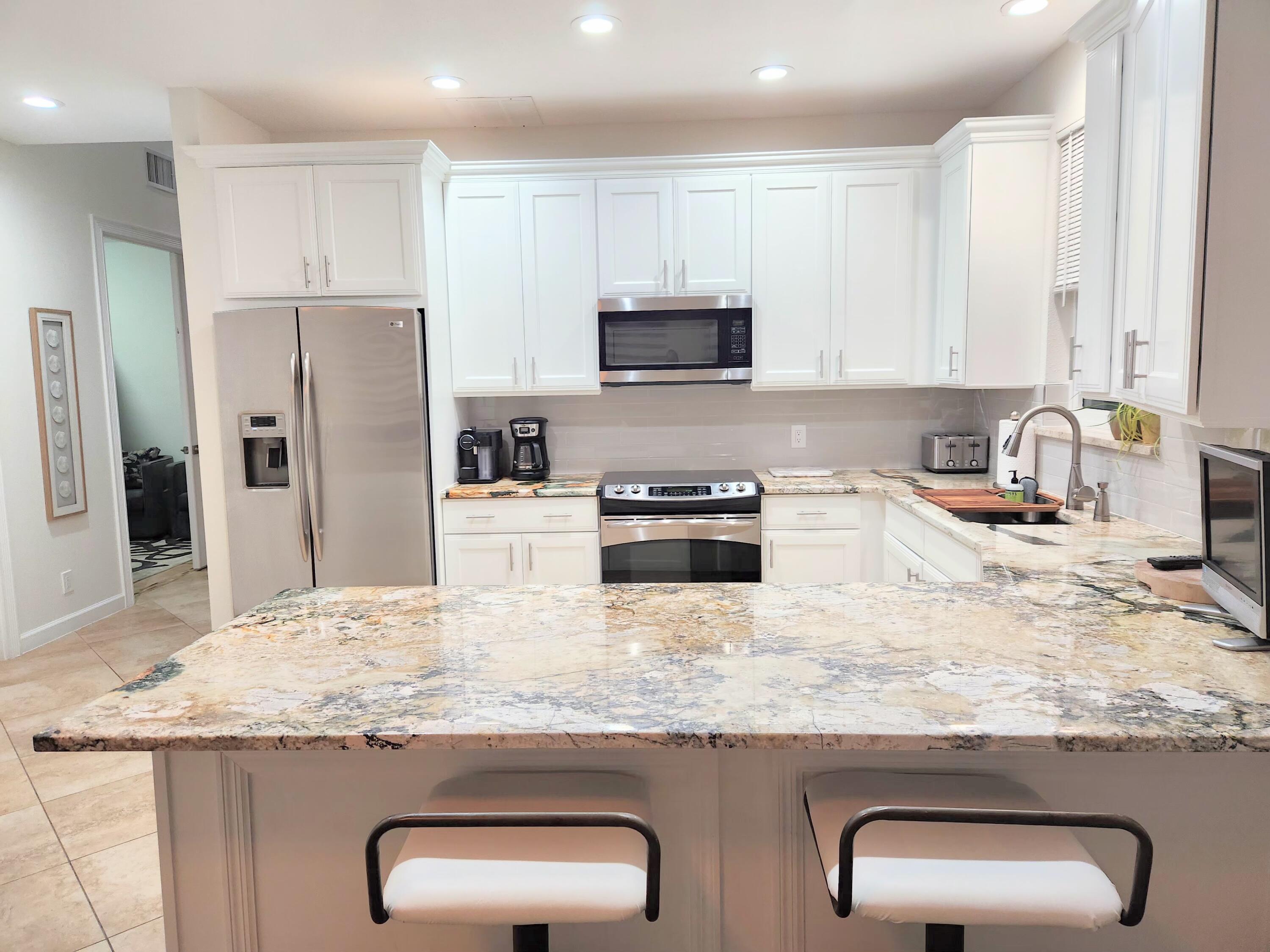 3567 Commodore Circle Delray Beach, FL 33483 - Photo 18 of 76 3567 kit4