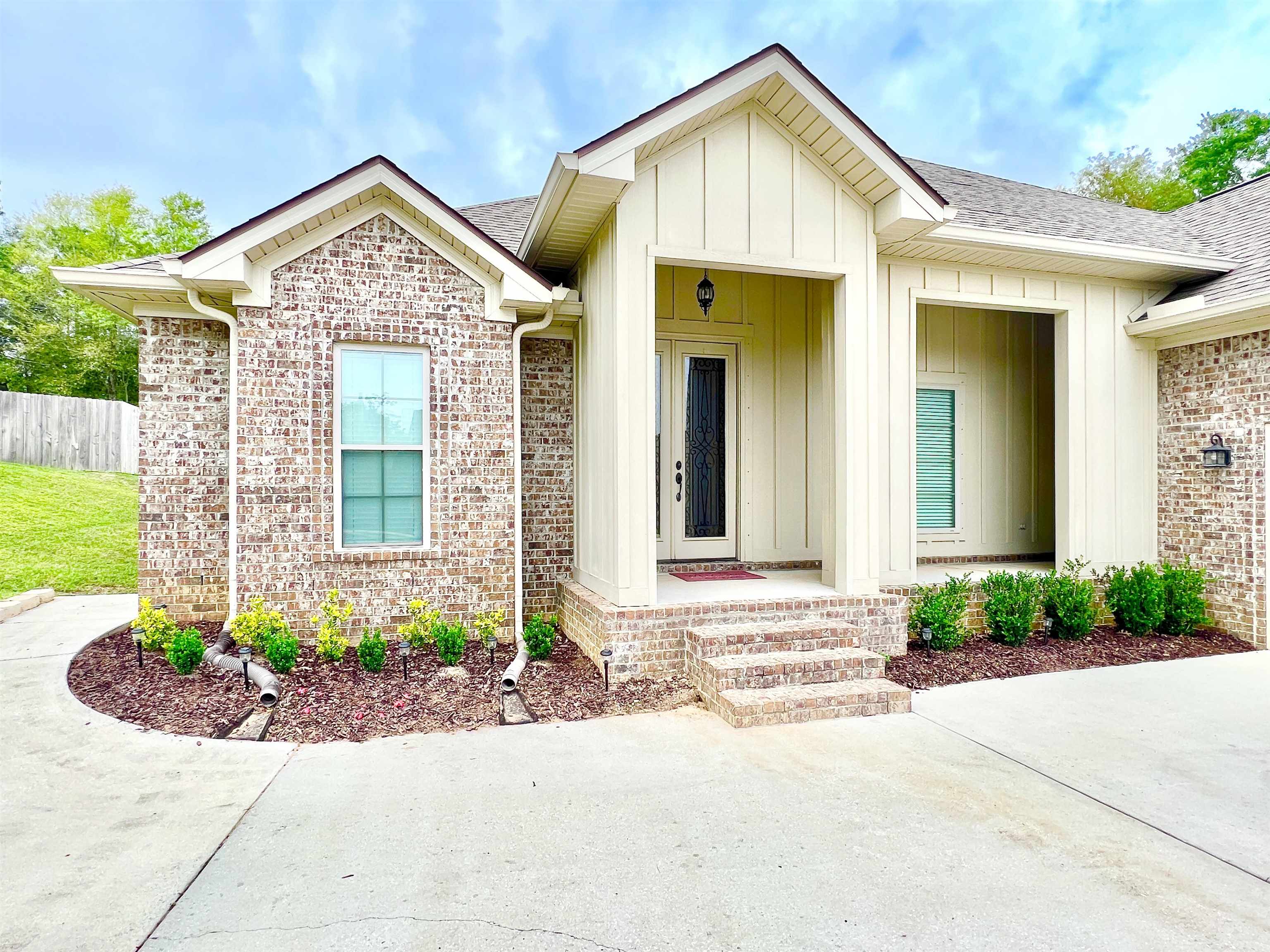 32141 Weatherly Cove Daphne, AL 36527 - Photo 3 of 50