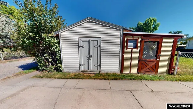 $469,000 | 755 North 2 Street, Riverton, WY 82501