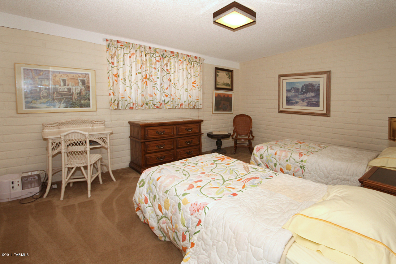 11557 East Tanque Verde Road Tucson, AZ 85749 - Photo 27 of 28 Gallery Image 27