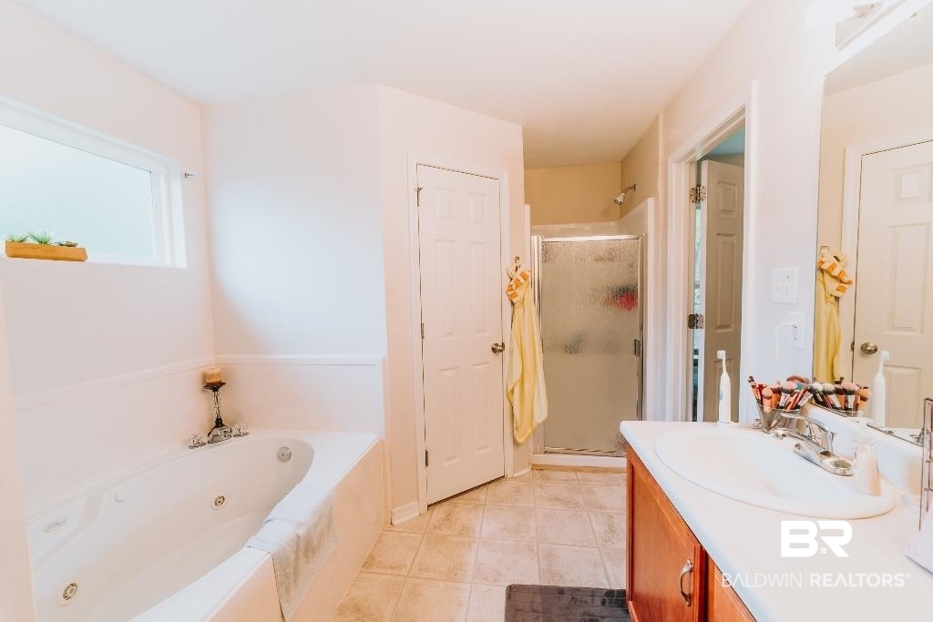 11910 Ives Lane Mobile, AL 36608 - Photo 13 of 24