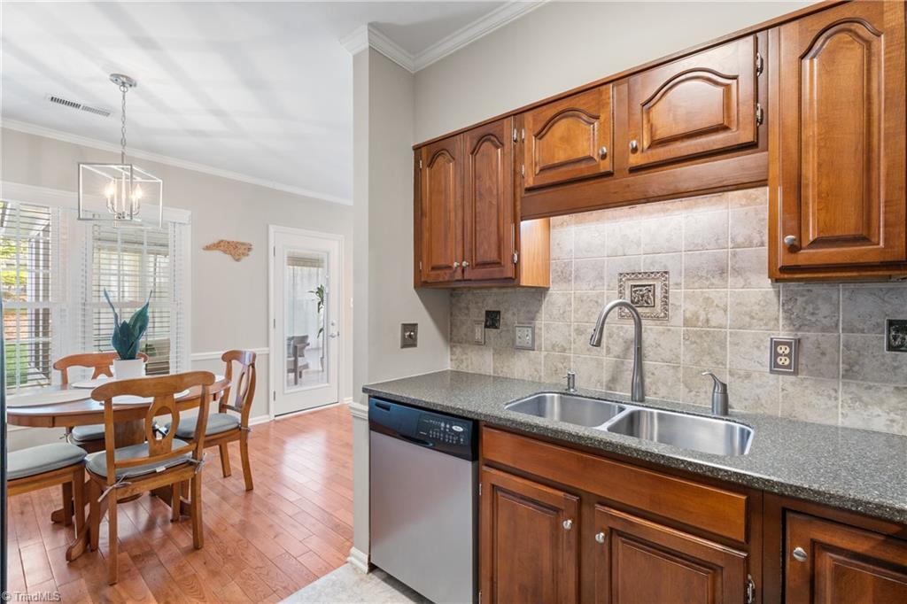 127 Pebble Rdg Lane Winston-Salem, NC 27104 - Photo 13 of 25