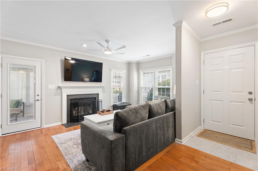 127 Pebble Rdg Lane Winston-Salem, NC 27104 - Photo 4 of 25