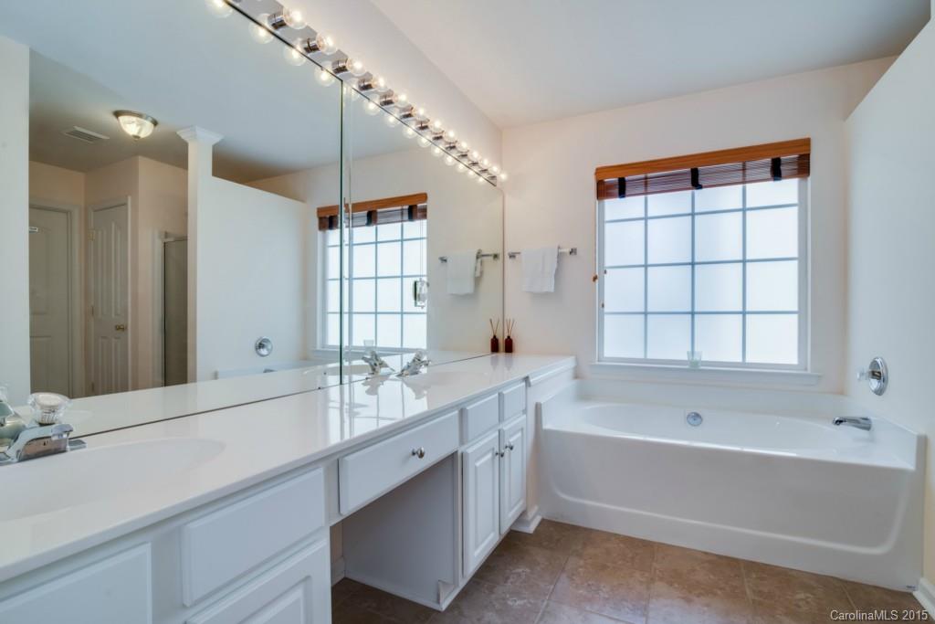 18118 Bluff Inlet Road, Unit 70 Cornelius, NC 28031 - Photo 14 of 24 Gallery Image 14