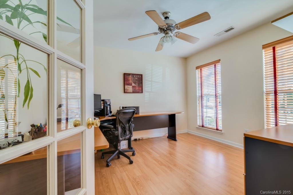 18118 Bluff Inlet Road, Unit 70 Cornelius, NC 28031 - Photo 5 of 24 Gallery Image 5