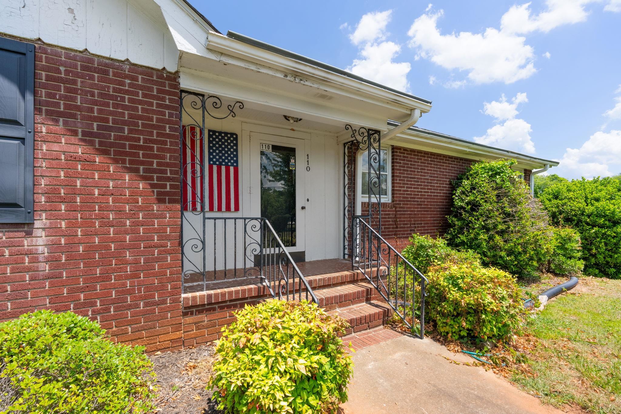 110 West Main Street Duncan, SC 29334 - Photo 2 of 44