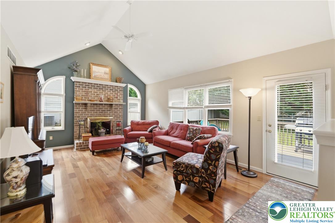 4095 Ross Road Bethlehem, PA 18020 - Photo 15 of 48 Gallery Image 15