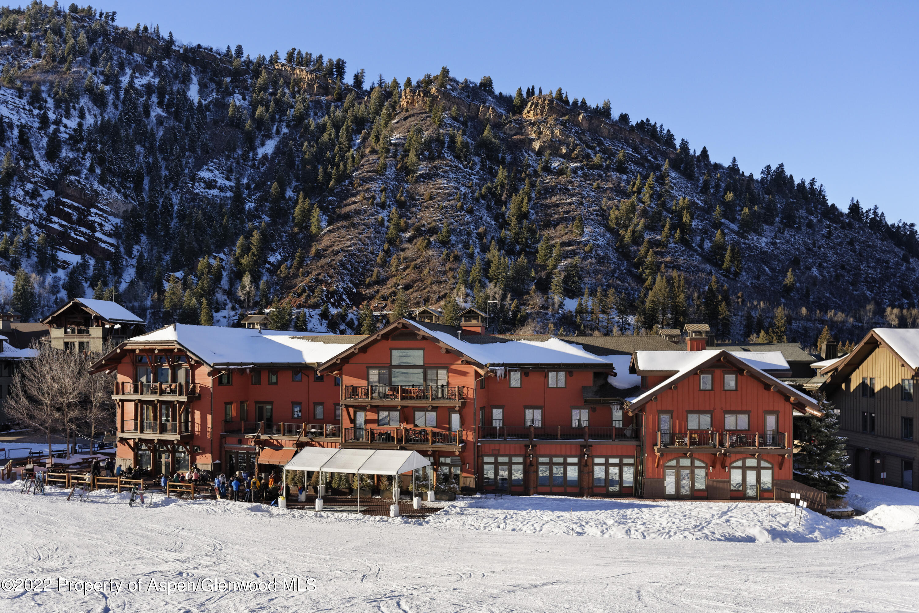 75 Prospector Road, Unit 8408 WINTER INTEREST #6 Aspen, CO 81611 - Photo 19 of 22 RitzCarltonUnit8209_HiRes012