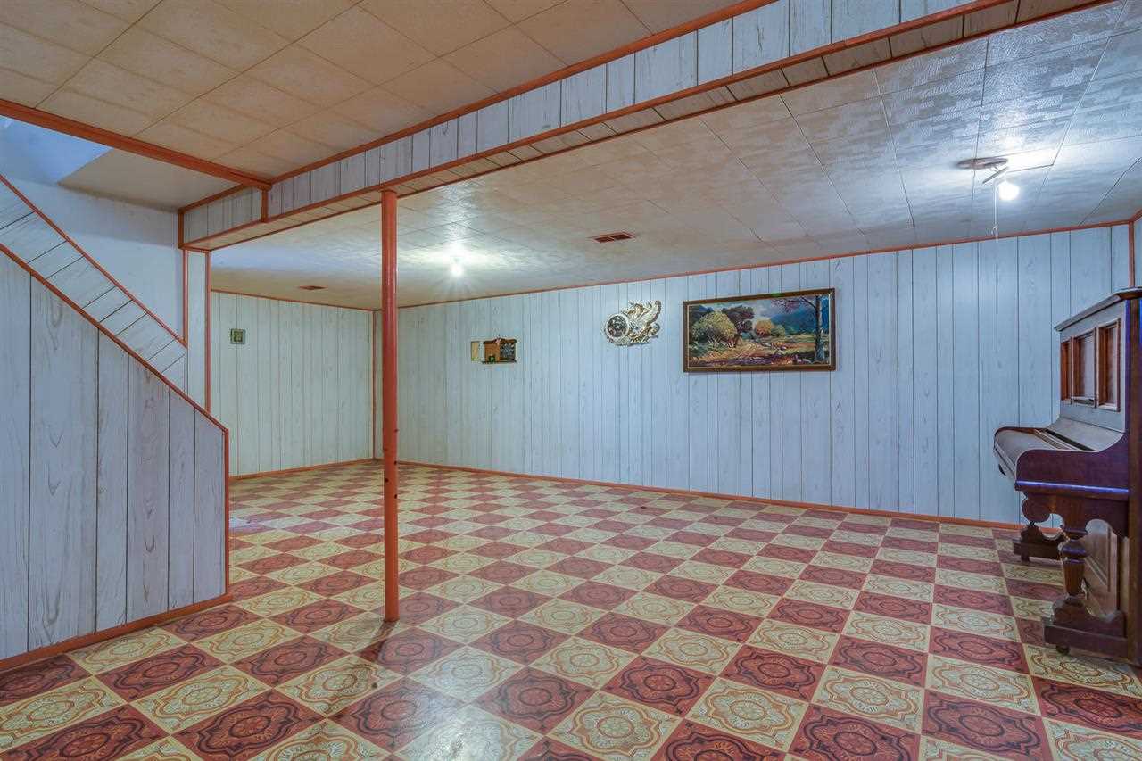 52290 Filbert Road Granger, IN 46530 - Photo 21 of 30 Gallery Image 21