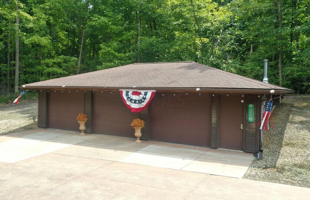 2108 Pulver Road Mansfield, OH 44903 - Photo 3 of 66 9057407_17