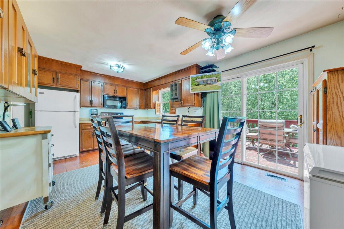 1793 Sandy Level Road Goodview, VA 24095 - Photo 13 of 29 09-MIB08780