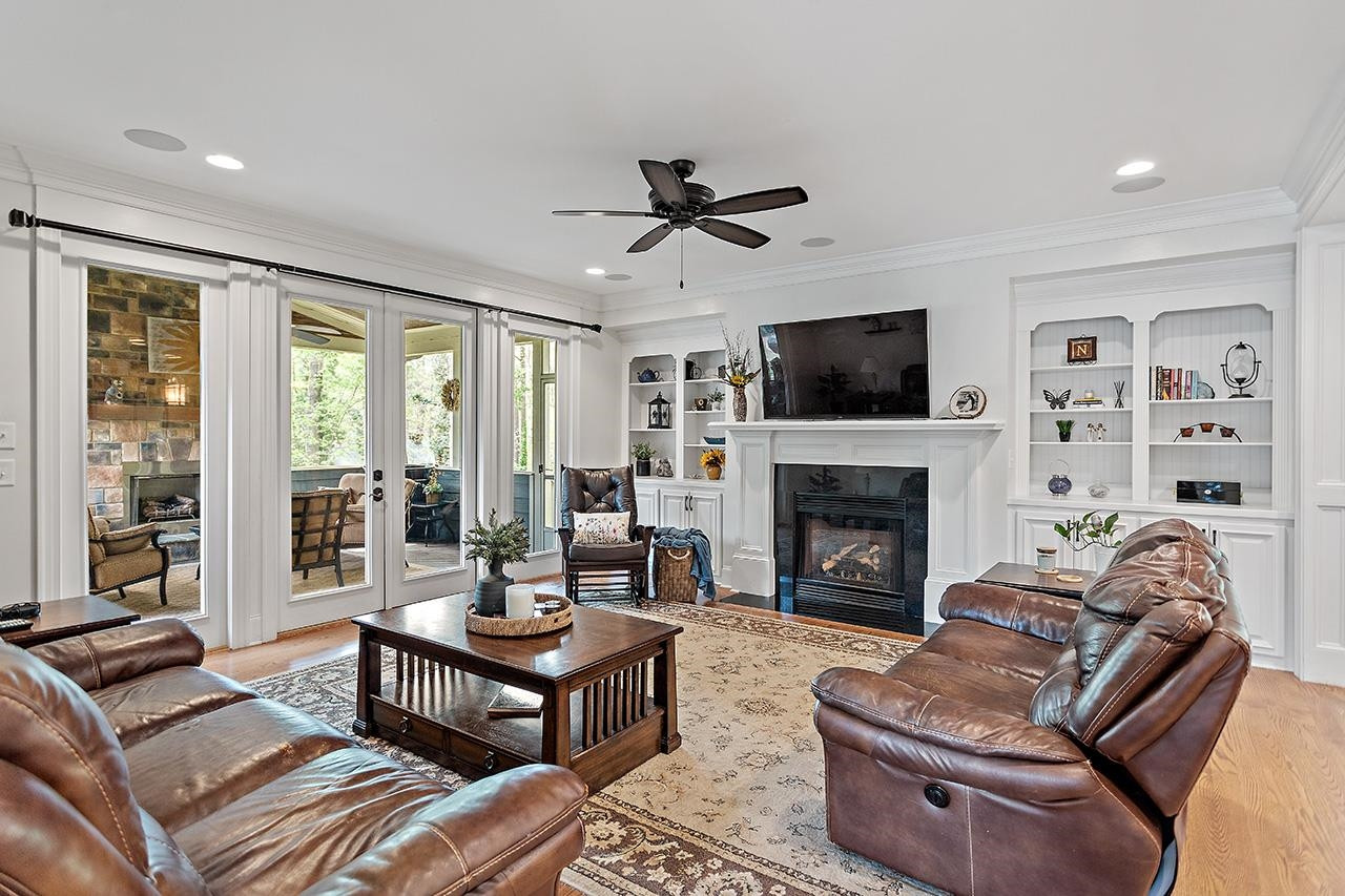 9229 Carlswood Court Raleigh, NC 27613 - Photo 11 of 50 Photo 11