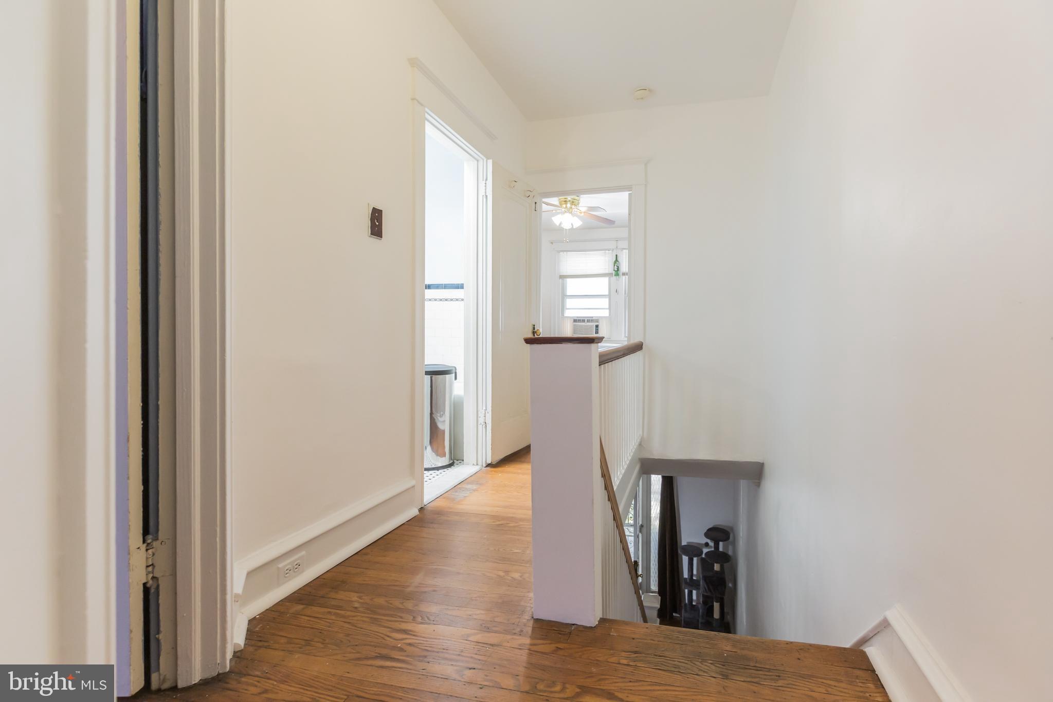 241 Huntley Road Upper Darby, PA 19082 - Photo 13 of 31
