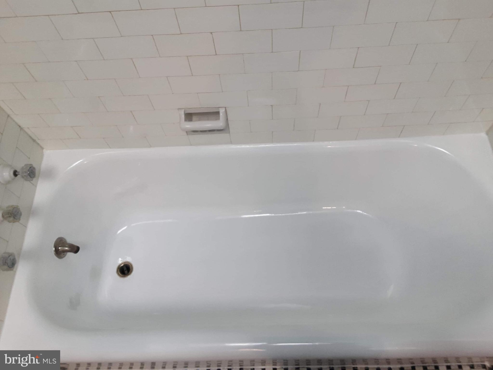 241 Huntley Road Upper Darby, PA 19082 - Photo 16 of 31