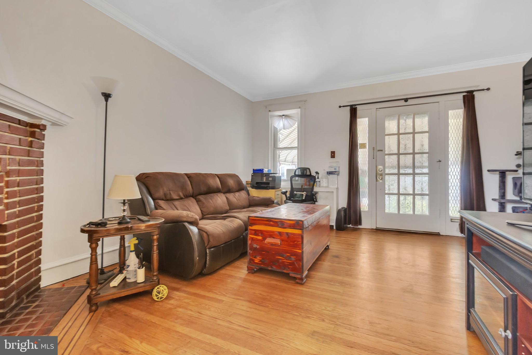 241 Huntley Road Upper Darby, PA 19082 - Photo 7 of 31