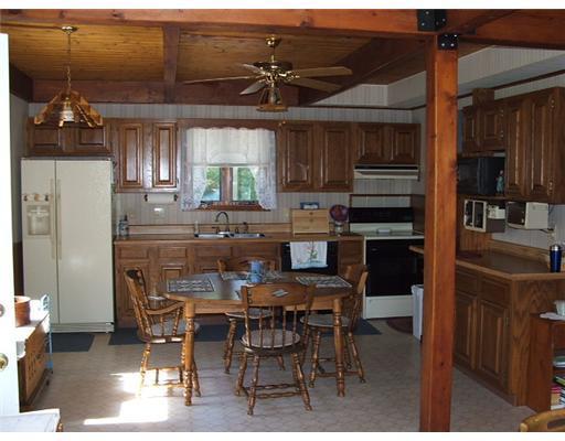 68 Hoyt Road Limerick, ME 04048 - Photo 15 of 25 Kitchen.