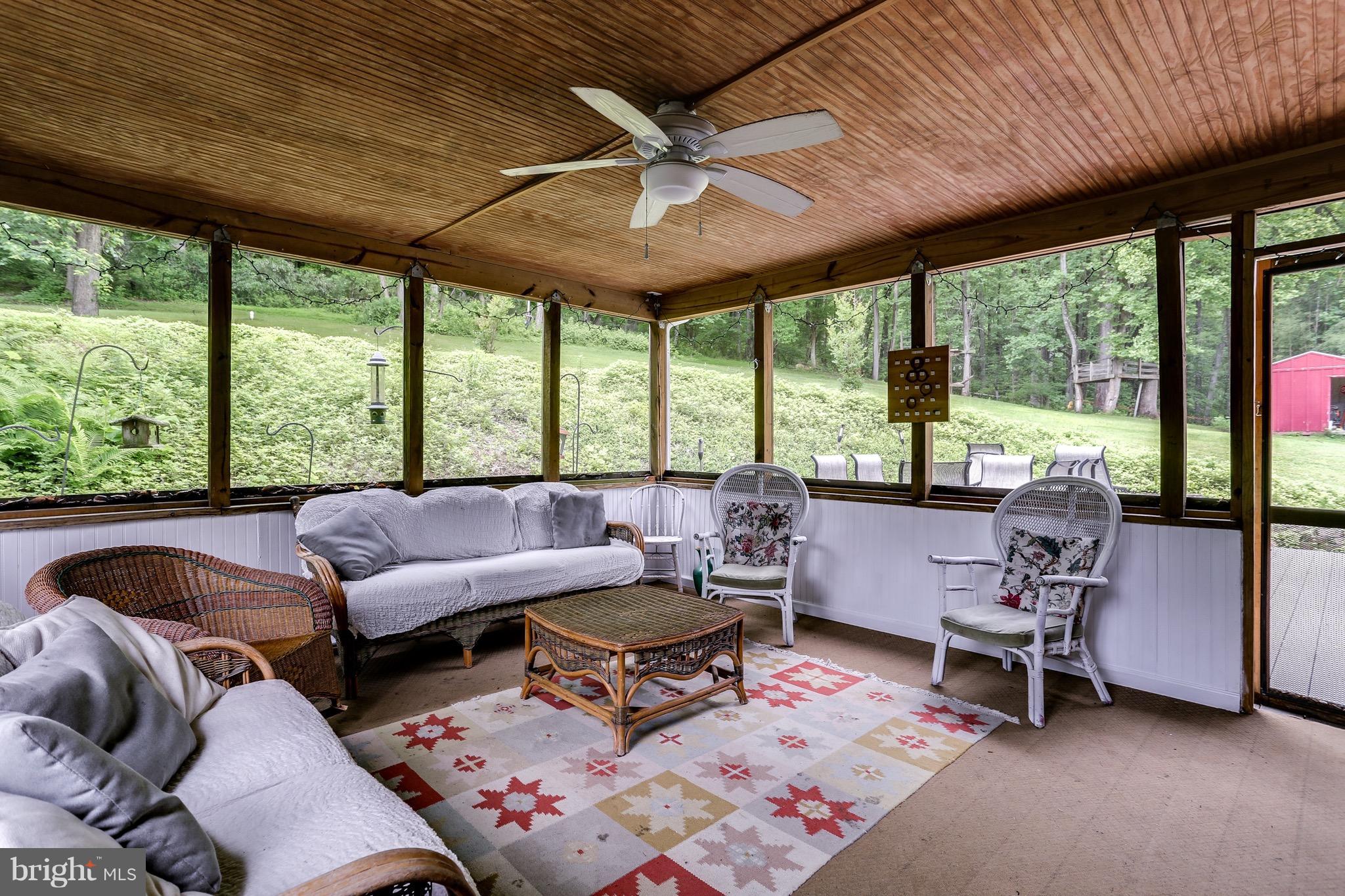 828 Warren Road Cockeysville, MD 21030 - Photo 19 of 30 Screened in Porch